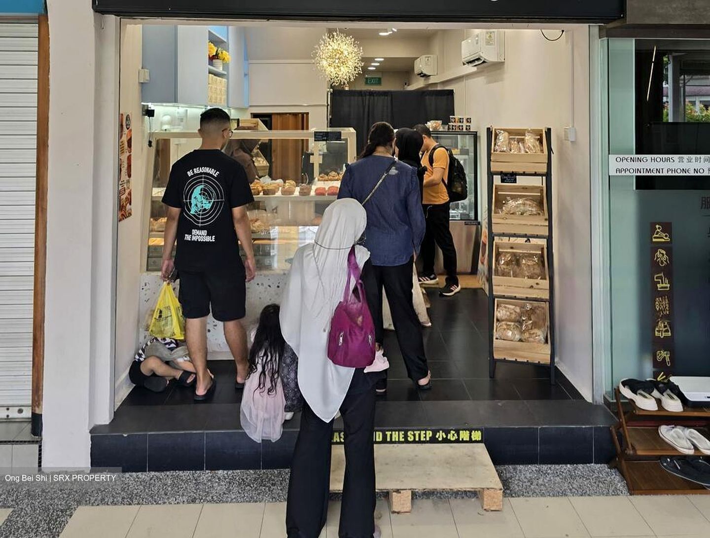 T-space (D18), Retail #459937001